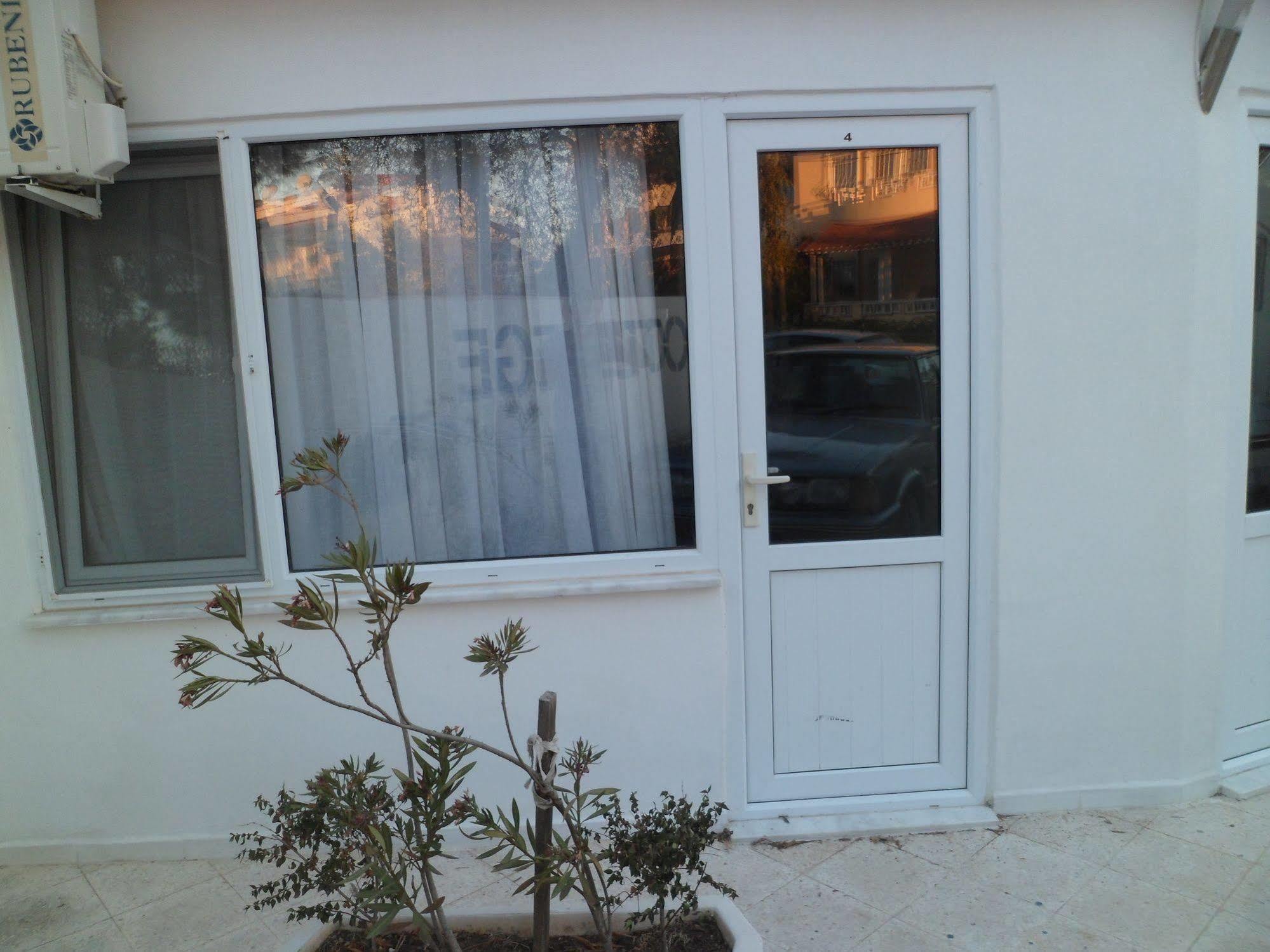 Ege Apart & Hotel Ayvalı Eksteriør billede